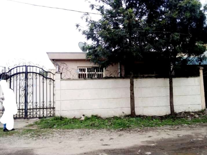 5 bedroom house for sale in Ayat