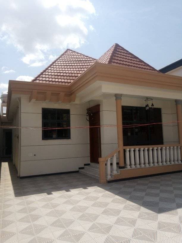 3 bedroom house for sale in Ayat
